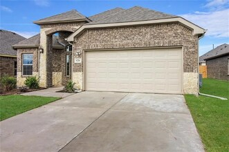 630 Redwood Dr in Greenville, TX - Building Photo - Building Photo