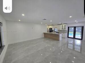 19850 Franjo Rd in Cutler Bay, FL - Building Photo - Building Photo