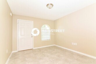 2037 Whispering Trails Blvd in Winter Haven, FL - Building Photo - Building Photo