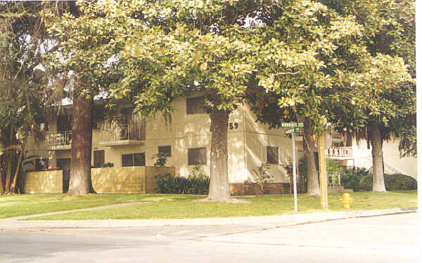 759 Fairview Ave in Arcadia, CA - Foto de edificio