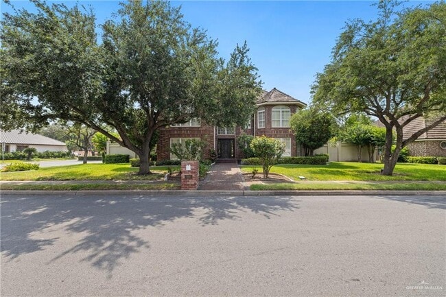 property at 5501 N 1st Ln
