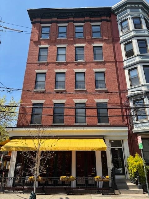 1300 Park Ave-Unit -3B in Hoboken, NJ - Building Photo