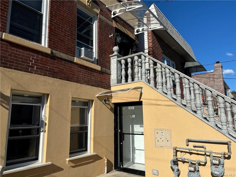 2947 Paine St in Bronx, NY - Building Photo