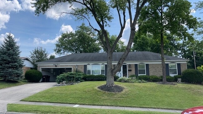 property at 811 Kenbrook Dr