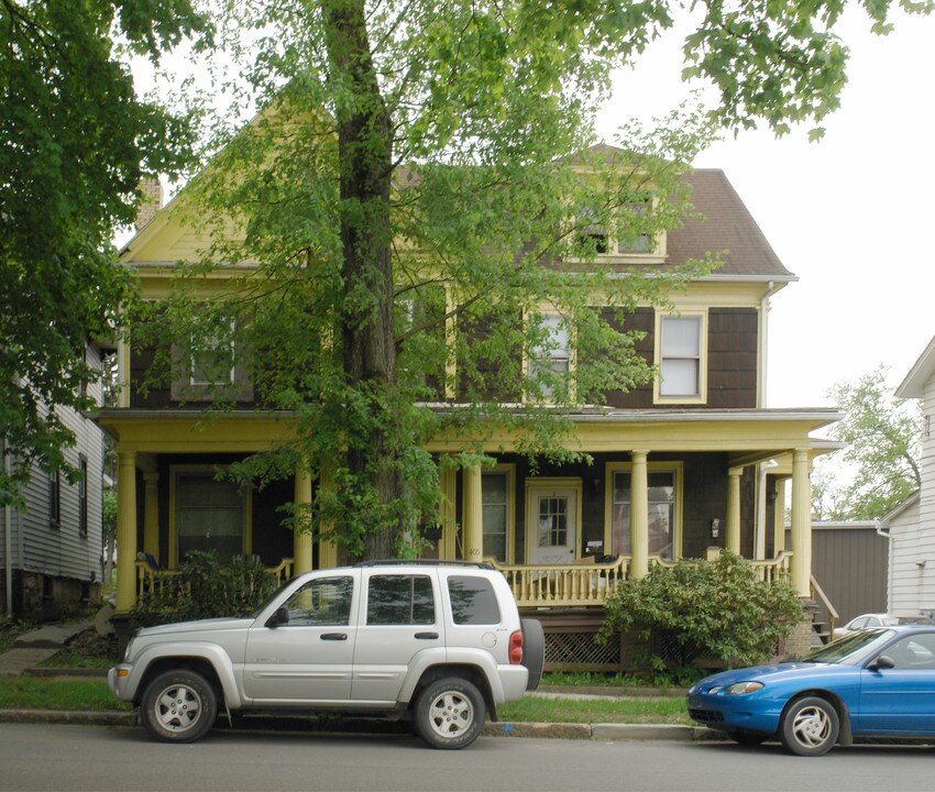 405 E Market St in Clearfield, PA - Foto de edificio