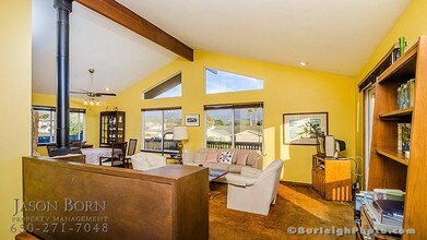 400 Beach Ave in Half Moon Bay, CA - Building Photo - Building Photo