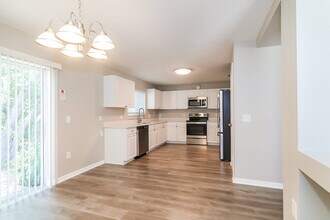 1847 Snapper Dr in Poinciana, FL - Building Photo - Building Photo