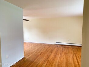 364 Westwood Ave in Long Branch, NJ - Building Photo - Building Photo