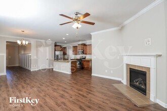 387 W Park Dr in Fultondale, AL - Foto de edificio - Building Photo