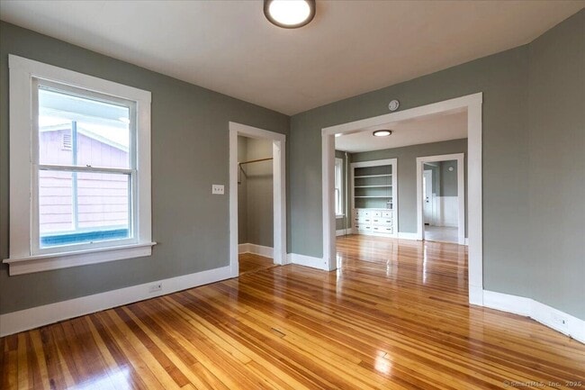 property at 22 Buckingham Rd