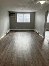 1516 Avery St in Cuyahoga Falls, OH - Building Photo - Building Photo