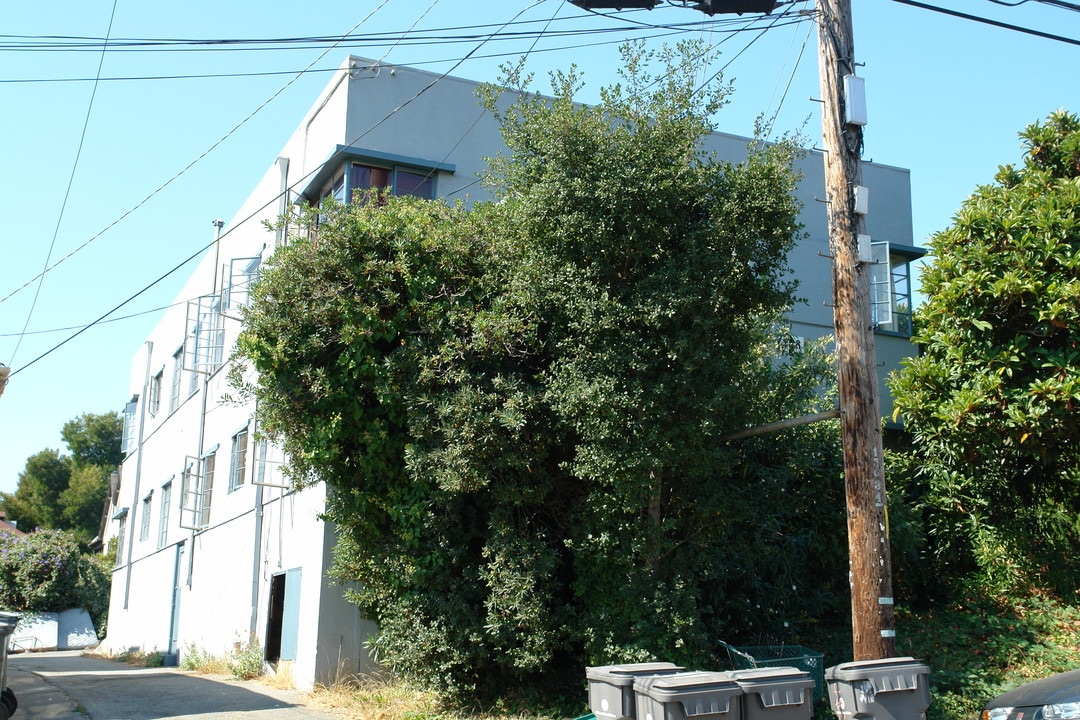 298 Garland Ave in Oakland, CA - Foto de edificio