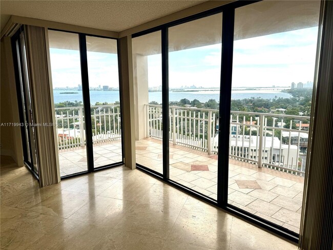 property at 2000 Towerside Terrace