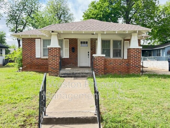 1220 NE 17th St in Oklahoma City, OK - Building Photo - Building Photo