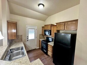 600 Sladecek Dr in Killeen, TX - Building Photo - Building Photo