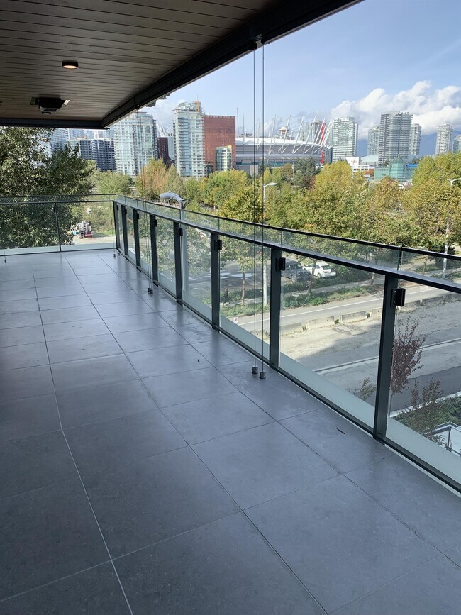 1768 Cook St in Vancouver, BC - Building Photo - Building Photo