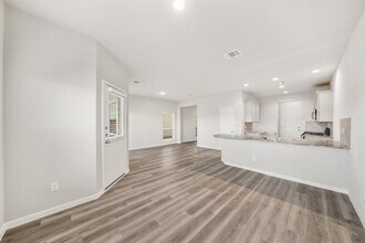 13330 Eagle Island Ln in Houston, TX - Building Photo - Building Photo