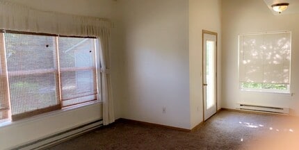 2302 Happy Ct in Bellingham, WA - Building Photo - Building Photo