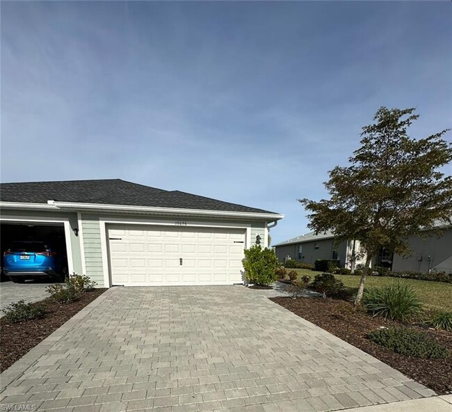 property at 17676 Woodland Ct