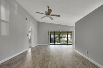 1102 Wingfoot Dr in Jupiter, FL - Building Photo - Building Photo