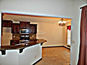 65 Bonaire Dr in Edmond, OK - Building Photo - Building Photo