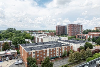 Cary Belvidere Apartments in Richmond, VA - Foto de edificio - Building Photo