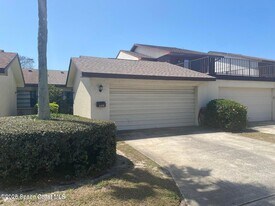 135 Seawind Dr in Satellite Beach, FL - Building Photo