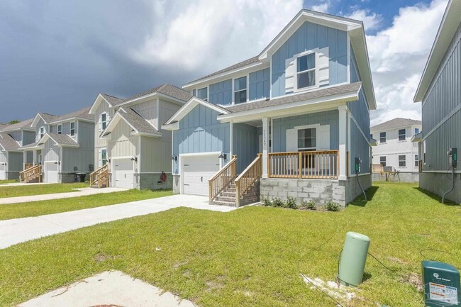 14342 Gardenglen Dr in Pensacola, FL - Building Photo - Building Photo