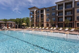 The Peak at Nichols Plaza in Apex, NC - Building Photo