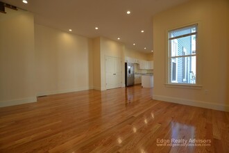 1 Griggs Pl, Unit 3 in Boston, MA - Building Photo - Building Photo