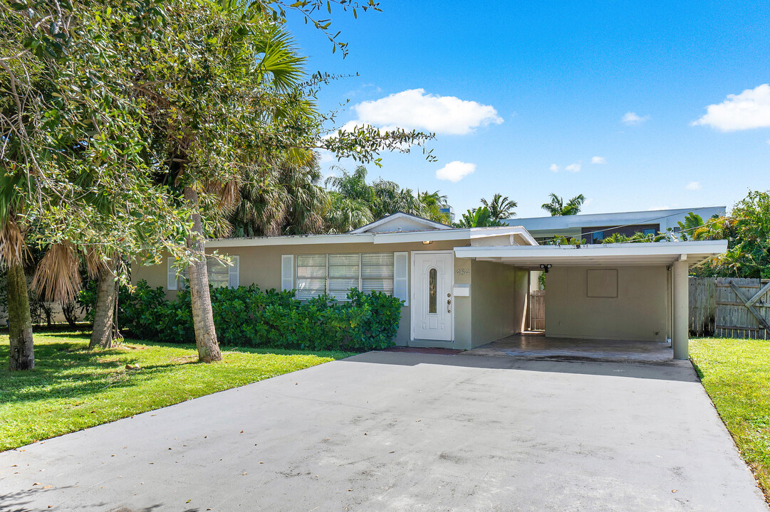 454 NE 5th St in Boca Raton, FL - Building Photo