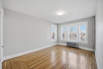 140 Belmont Ave in Springfield, MA - Building Photo - Building Photo