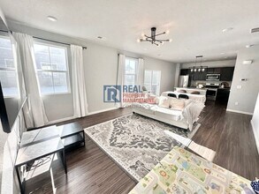 27086 E Bayaud Ave in Aurora, CO - Building Photo - Building Photo