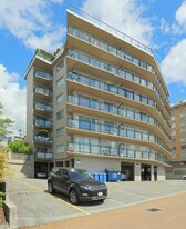 The Iona in West Vancouver, BC - Building Photo