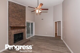 6535 Andora Dr in Charlotte, NC - Foto de edificio - Building Photo