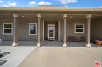 18087 Newview Dr in Lake Hughes, CA - Building Photo - Building Photo