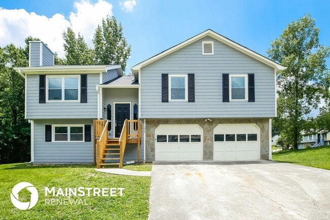 property at 2498 Winding Creek Dr
