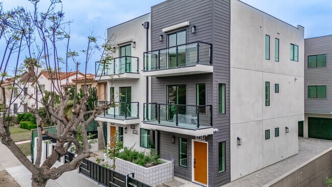 property at 8234 Blackburn Ave