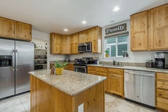 4227 White Deer Ln in Wellington, CO - Building Photo - Building Photo