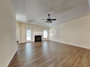 2812 Bridgeport Dr in Winston-Salem, NC - Building Photo - Building Photo