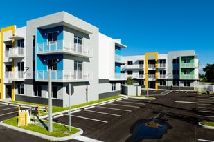 Ecco Lofts in Hialeah, FL - Building Photo