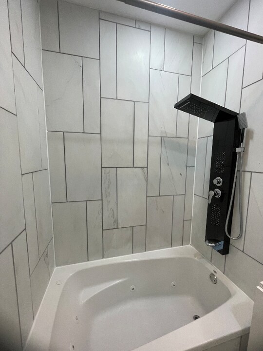 70 Vermont Ave in Newark, NJ - Building Photo