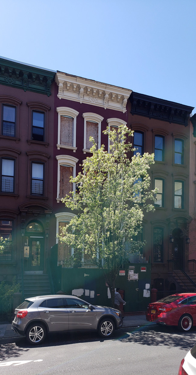 16 E 126th St in New York, NY - Foto de edificio - Building Photo