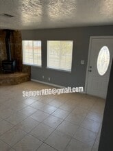 11314 Mariposa Rd in Hesperia, CA - Building Photo - Building Photo