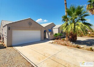 66365 Cactus Dr in Desert Hot Springs, CA - Building Photo - Building Photo