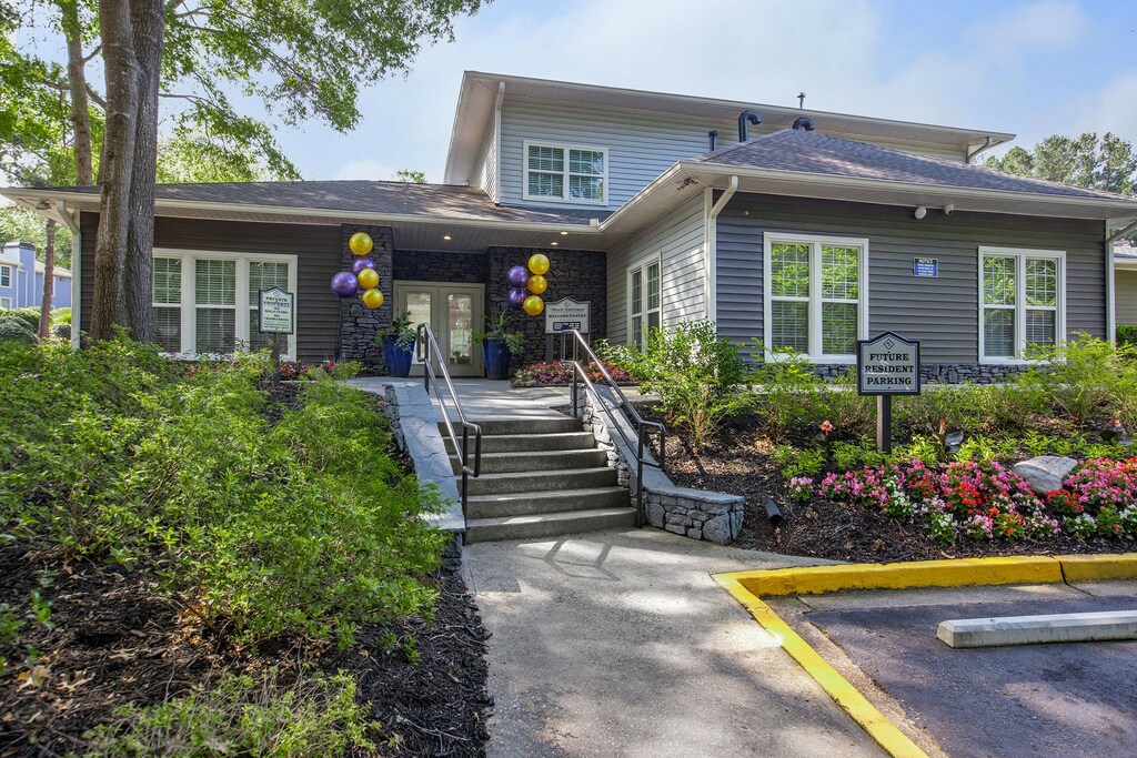 The Park at Carrigan Apartments in Stone Mountain, GA