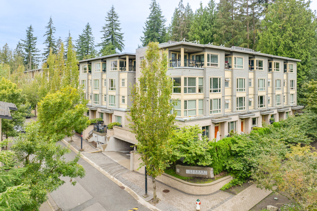 9191 University Cres in Burnaby, BC - Building Photo