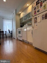 1112 Locust St in Philadelphia, PA - Building Photo - Building Photo