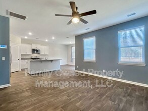 146 Sweet Cherry Ln in Summerville, SC - Building Photo - Building Photo