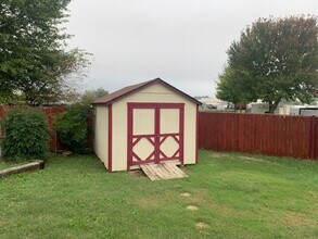 519 Garland Pl in Lowell, AR - Building Photo - Building Photo